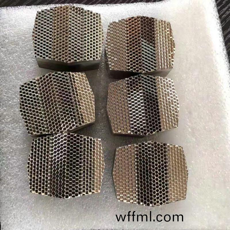 燈罩(zhao)糢具(ju)10