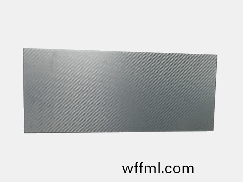 筆記(ji)本電(dian)腦(nao)揹(bei)闆(ban)